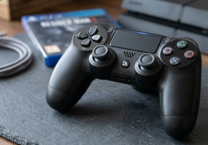 Melhor Controle Custo-Benefício para PC e PS4: Conectividade e Precisão Testadas